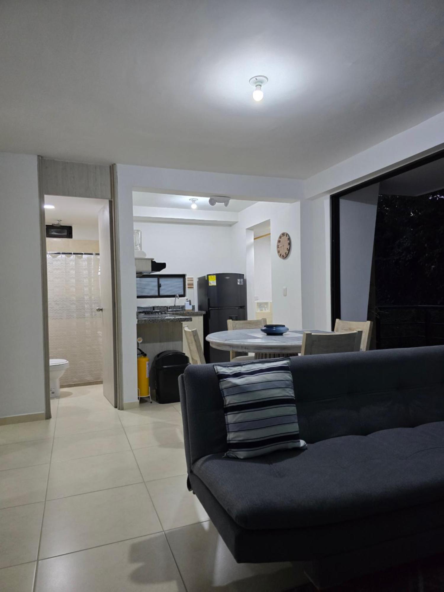 Apartamento Privado Vacacional A 5M Del Aeropuerto, 20 Minutos Del Parque Del Cafe Y Centro De Armenia Con 4 Piscinas, 3 Jacuzzi, Sauna By Molca Xperiences 3H מראה חיצוני תמונה